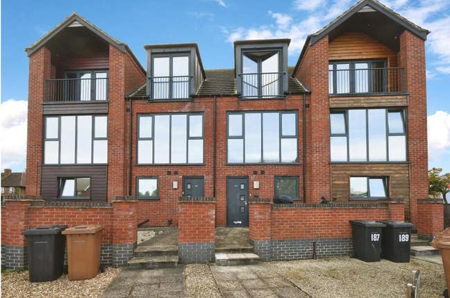Double Room in Modern Town House. Lincoln  Main Photo