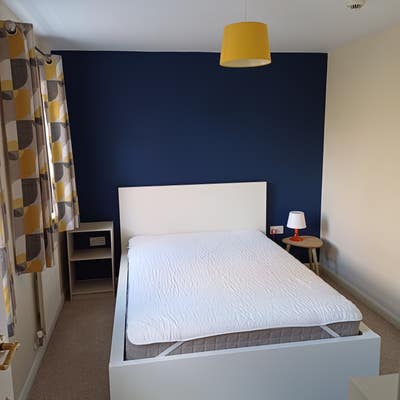 Professional House Share – Large Walled Garden Main Photo