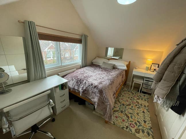 Double Room with Private Bathroom Main Photo