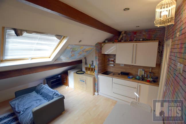 Studio Avail 18Th September / All Bills Included Main Photo