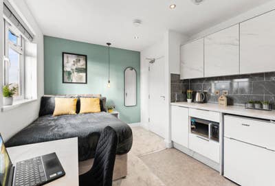 En-Suite Rooms Available Main Photo