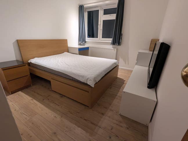 Room central London  Main Photo