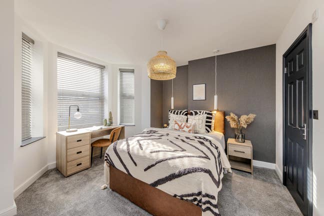 WOW! Stunning Brand New House 💥 Prime Location💥 Main Photo