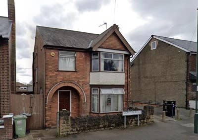 Great location rooms to rent in Lenton NG7  Main Photo