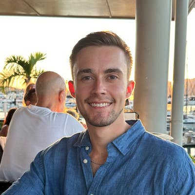 Hey I’m Liam, a strategy consultant looking... Main Photo