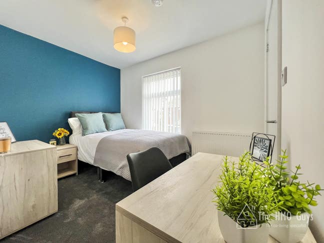 Luxury En-Suite Rooms – 5 Min Walk to Hospital! Main Photo