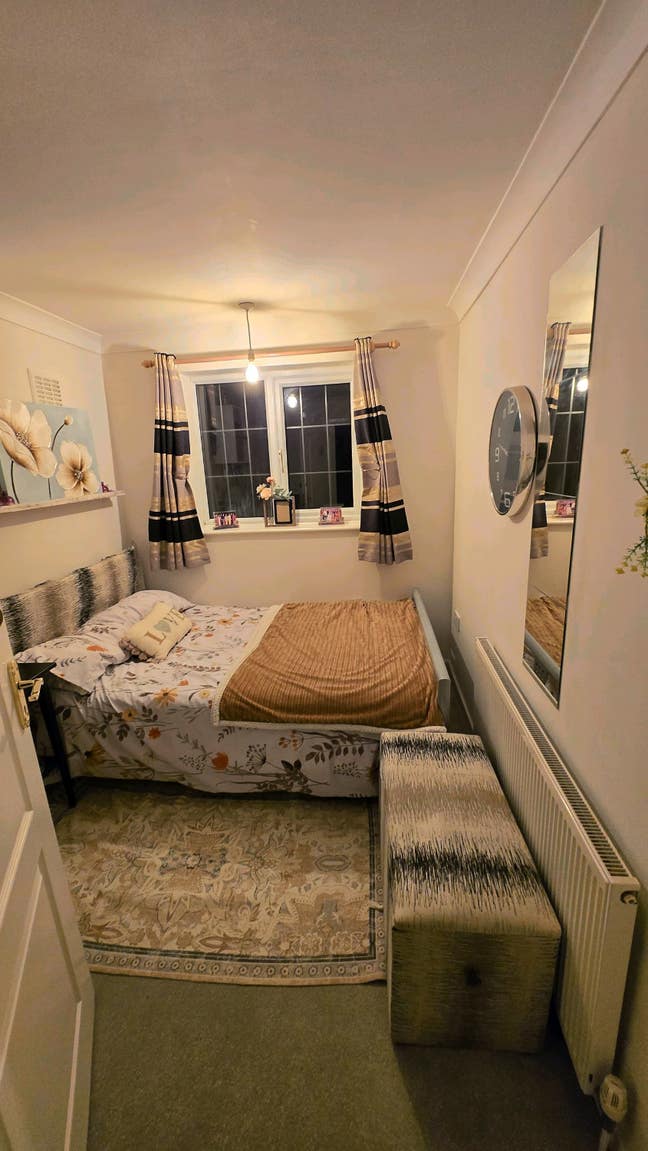 Double Room close to High Street Main Photo