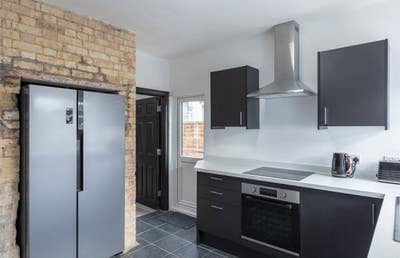 Stunning 5 Bedroom Hmo🏡✨No Deposit!!! Main Photo