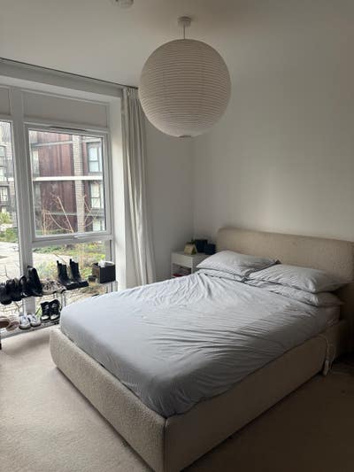 En-Suite Double Bedroom  Main Photo