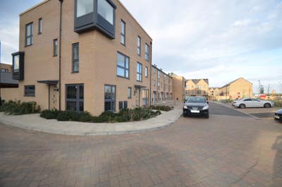 Brand New Double Room in the Quayside Development  Main Photo