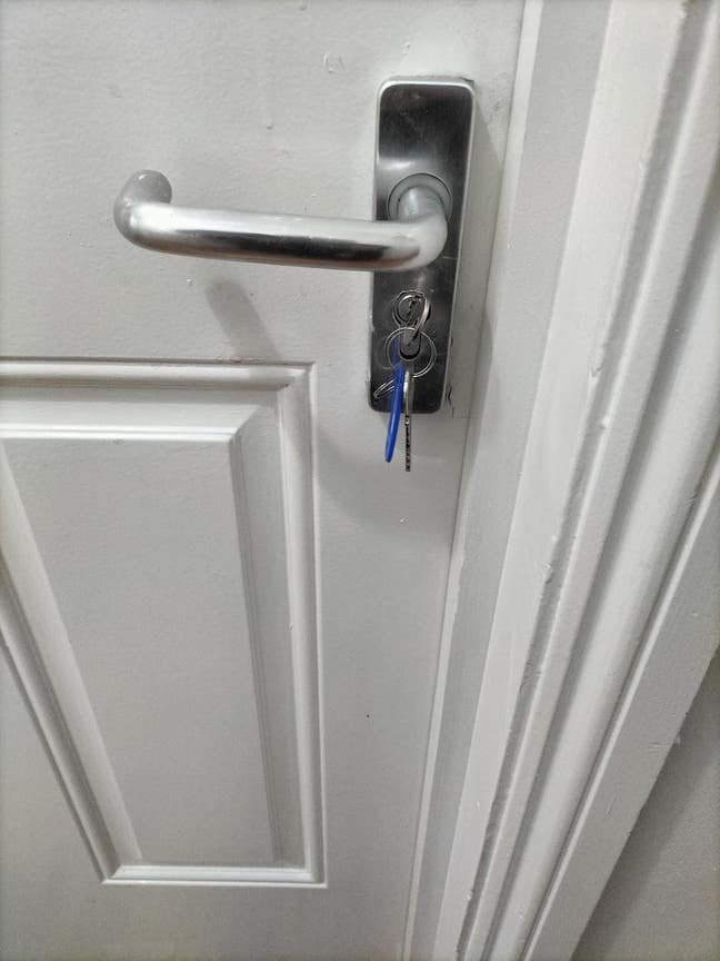 If you're over 50 & appreciate a very quiet house Main Photo