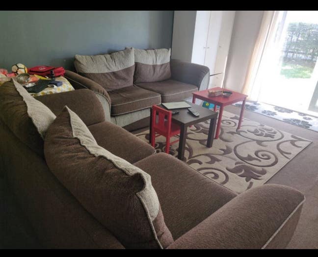 2 bed 2 bathroom flat  Main Photo