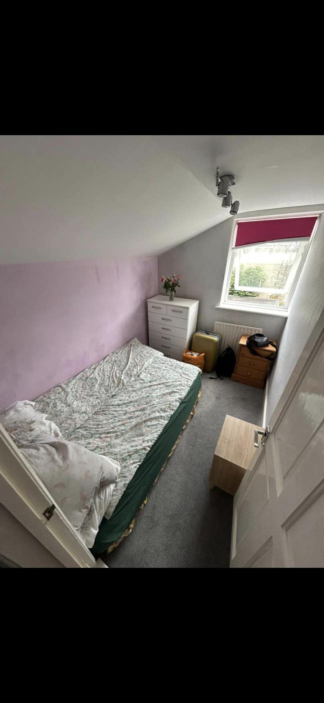Room to rent Main Photo