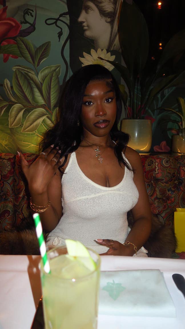 I am a Nurse aged 27. I am looking for a doub... Main Photo