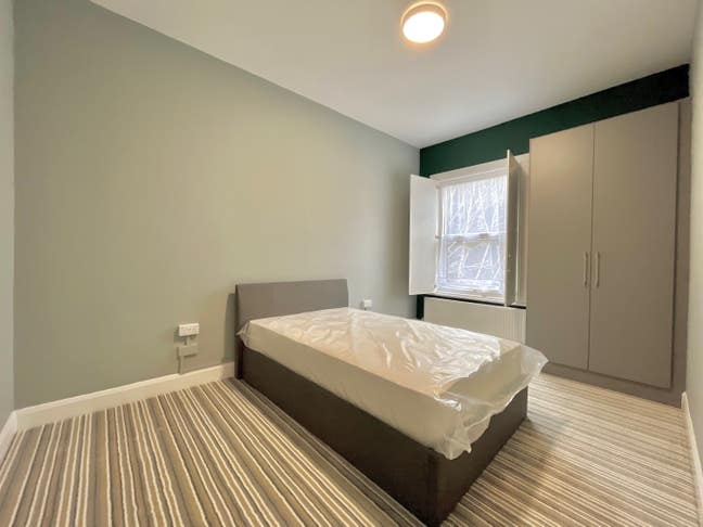 Luxury refurbished room in NW10 Main Photo