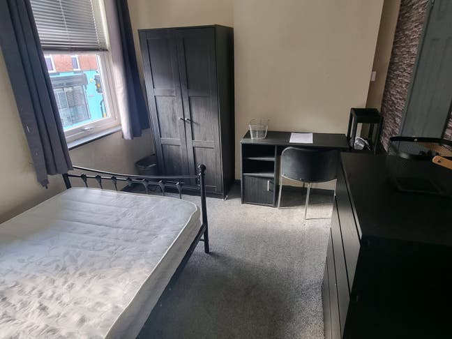 Double Room £110/Week (Bills Included) Main Photo