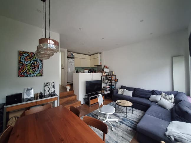 Cozy One-bed + own bathroom in Camden NW5  Main Photo