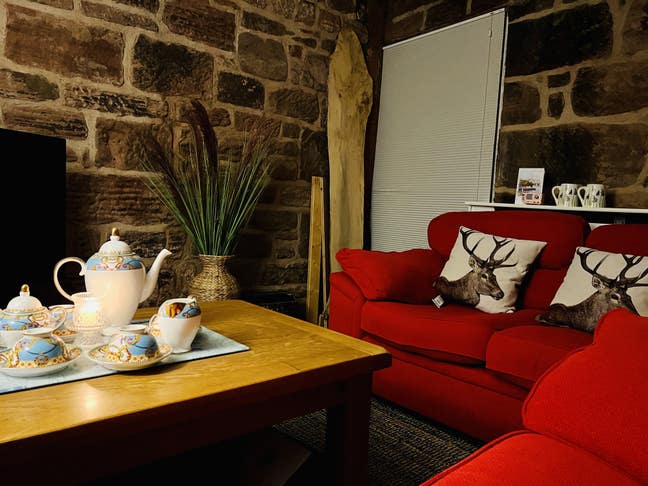 Short-Term Let – Single Room Main Photo