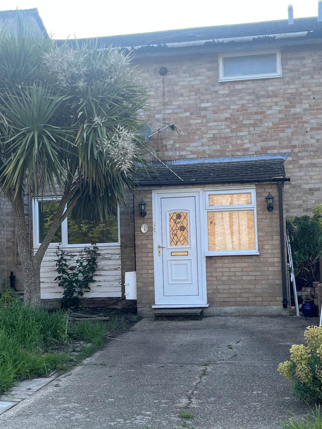 Double room - all bills included  Main Photo