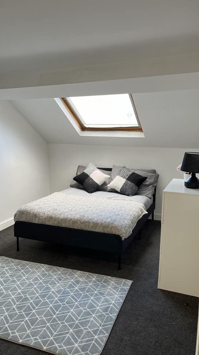 Stunning rooms for rent in Liverpool  Main Photo