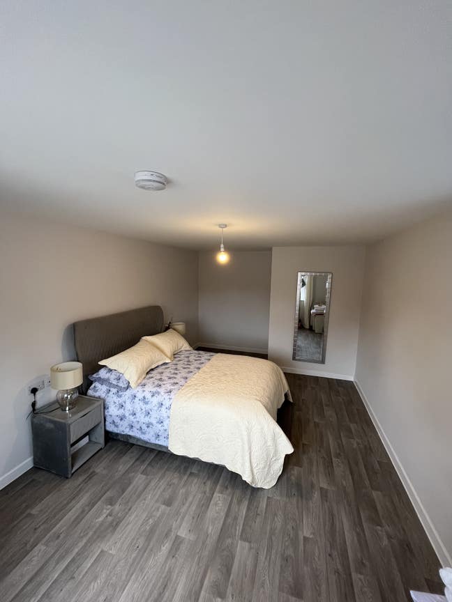 Spacious double Room Main Photo