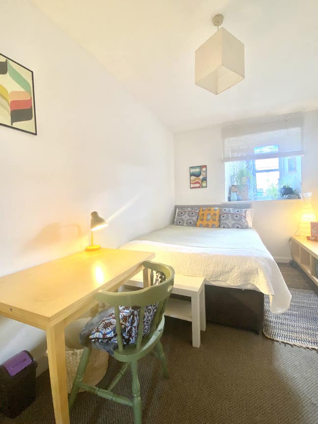 Double room (with private loo) Main Photo