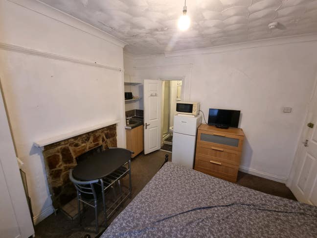 Double. Ensuite. room City centre Main Photo