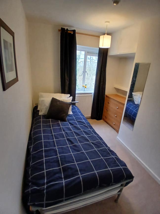 Single Room Near Maylands, Hemel Main Photo