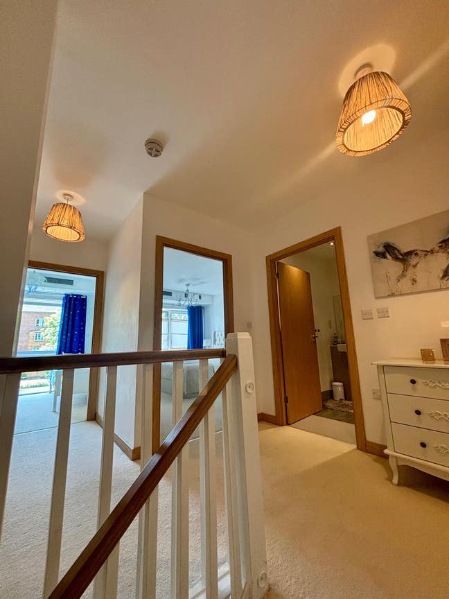 Double room to rent in Stratford  Main Photo