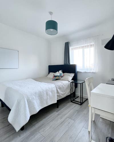 Cozy Ensuite Double 5mins to station Main Photo