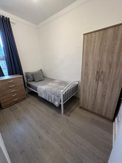 Single Room for rent near Wood Green Station  Main Photo