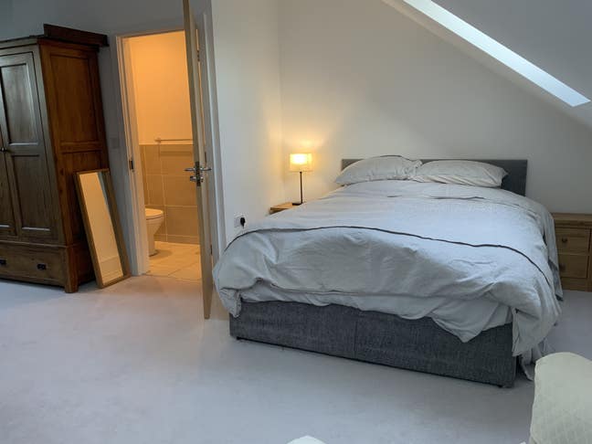 Room in Poole  Main Photo