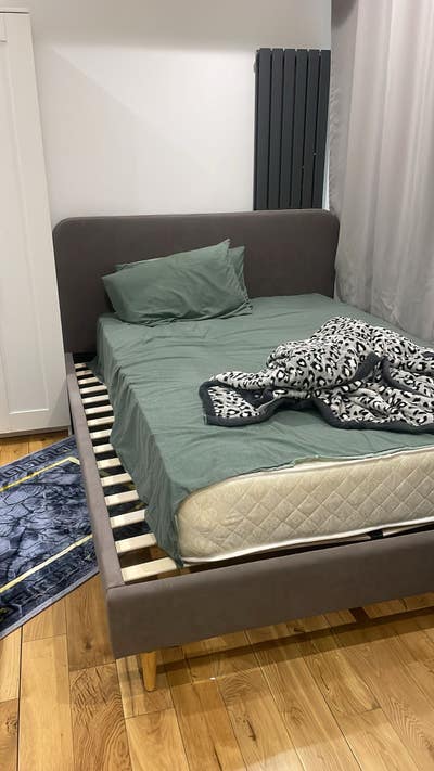 N22 Studio Flat All Bills Included & 5 Mins W Main Photo