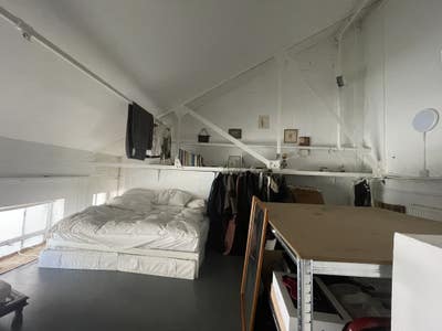 Double room in friendly Fish Island warehouse! Main Photo