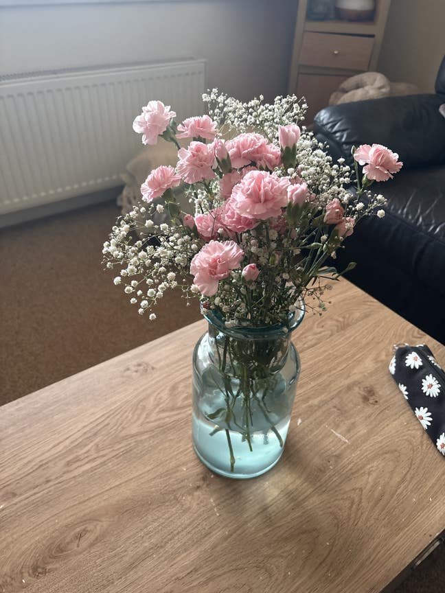 One bedroom available. Modern cosy 2bed flat Main Photo