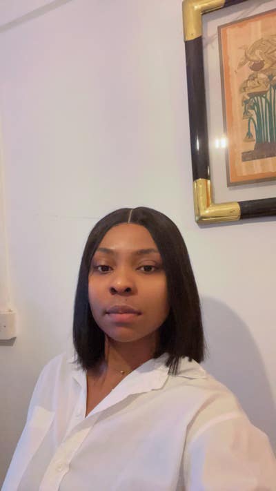 Female seeks a single or double room Main Photo