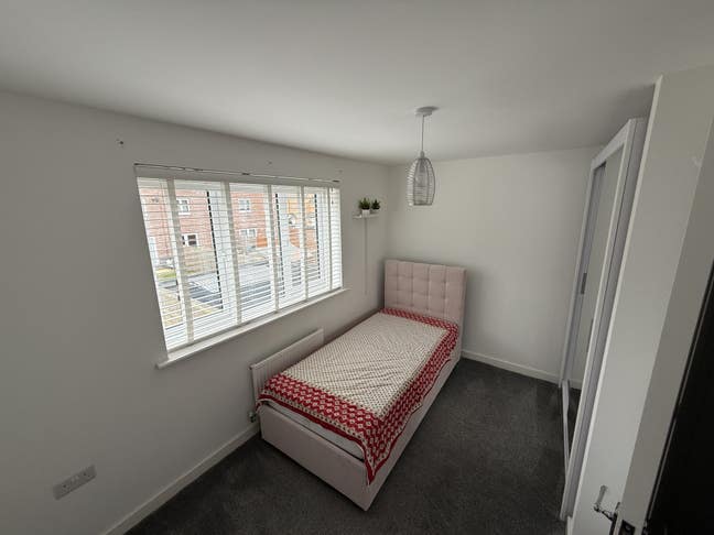 Most affordable Single Room in Dunstable Main Photo