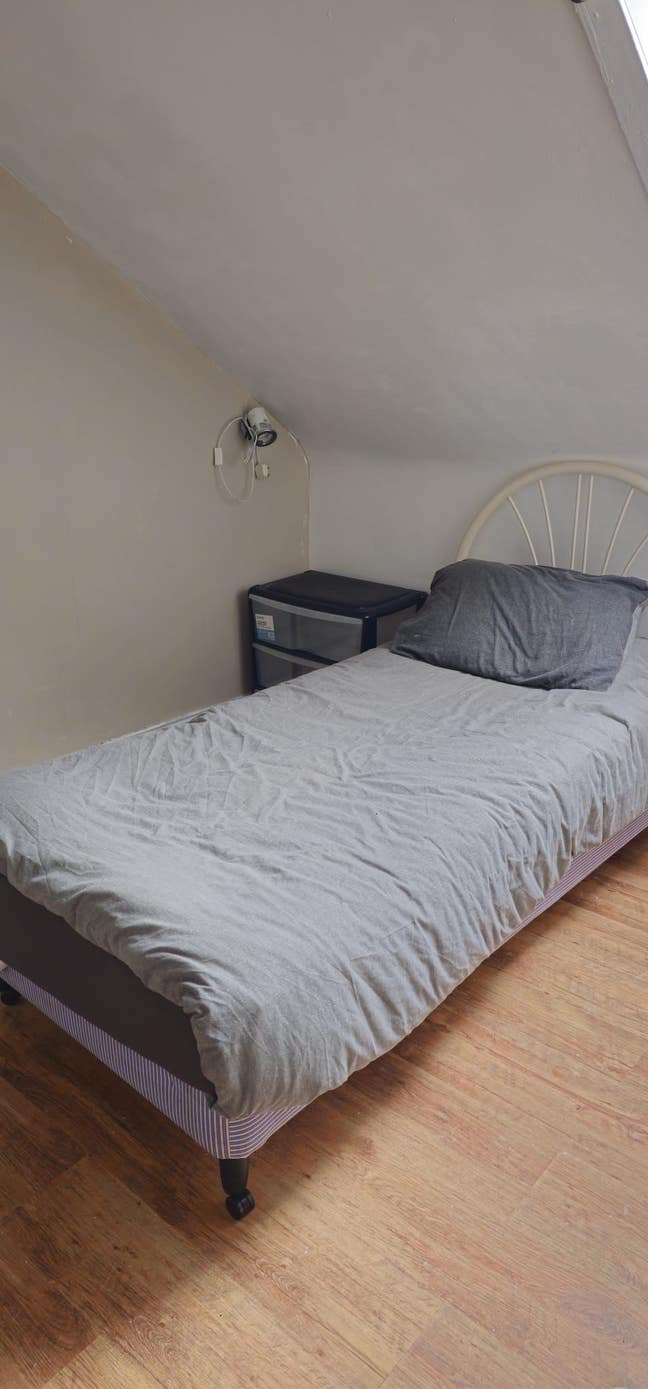 Lovely single room near Leith Main Photo