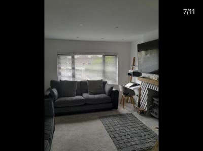Offering a double room for rent Main Photo