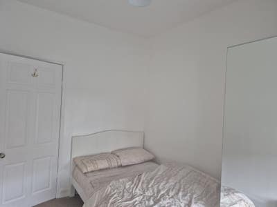Room  in  Prestwich  -  female  preferred Main Photo