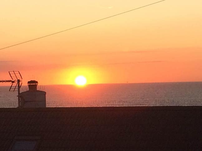 Apartment with Magnificent Sea Views Main Photo