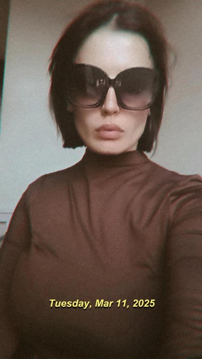 I am a professional female aged 36 neat , cle... Main Photo