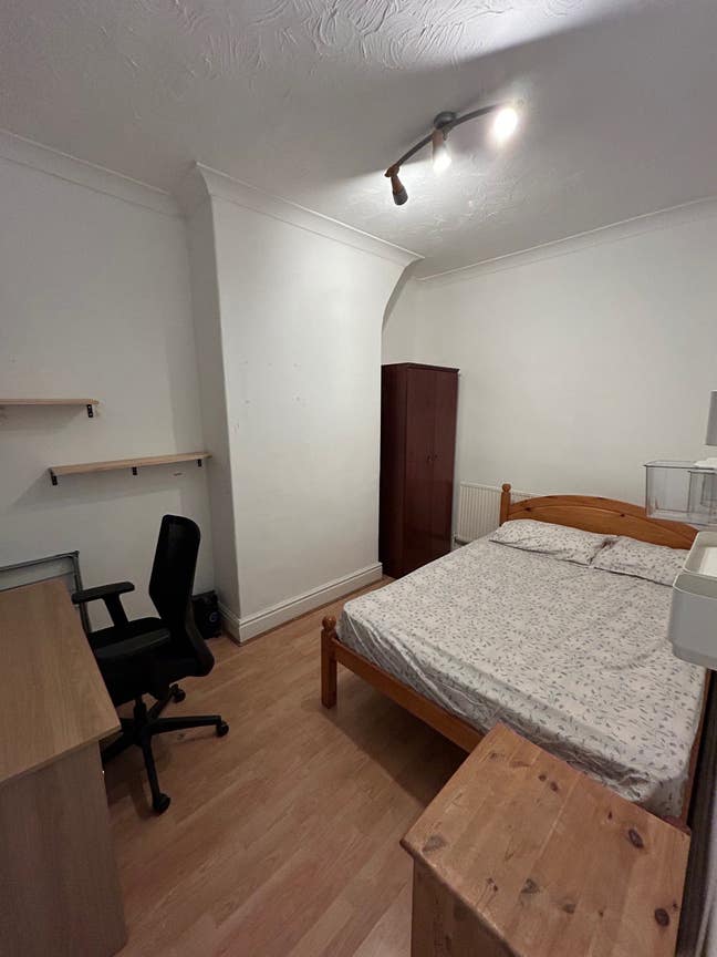 Rooms available for tenants Wavertree  Main Photo
