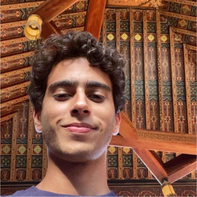 I am a male aged 22. I am looking for a singl... Main Photo