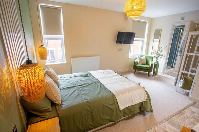 Stunning Studio Near Hospital & City Main Photo