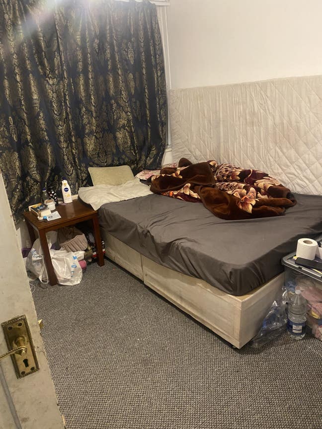 Double Room Available  Main Photo