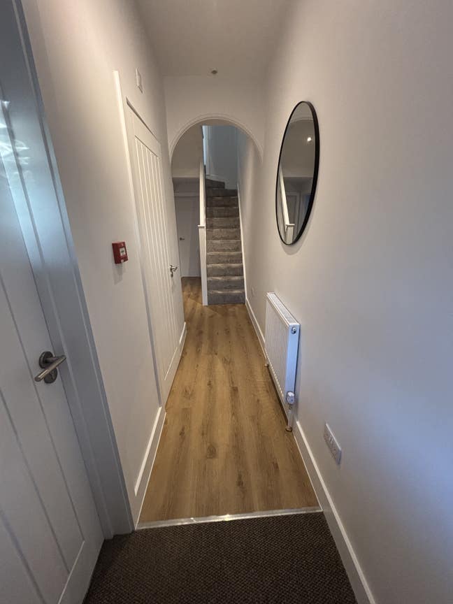 Modern & Newly Refurbished Main Photo
