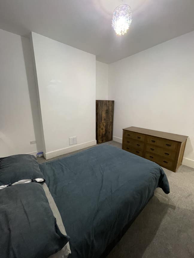 South Clapham room  Main Photo