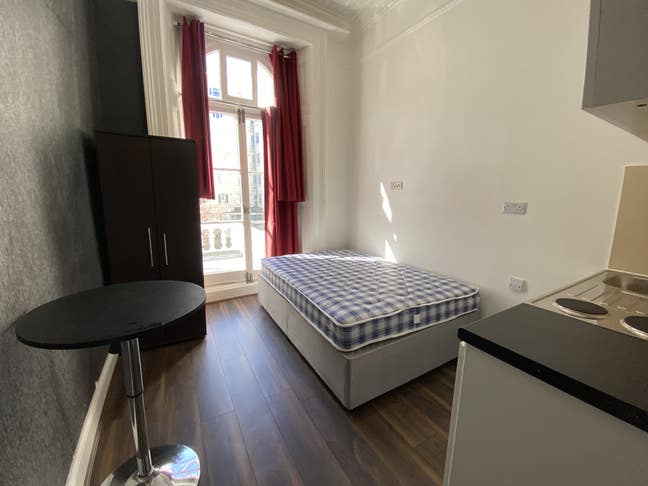 Bright Studio with a Private Balcony Main Photo
