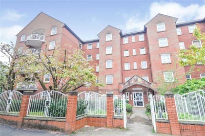 Double bedroom 5 mts walk University of Manchester Main Photo